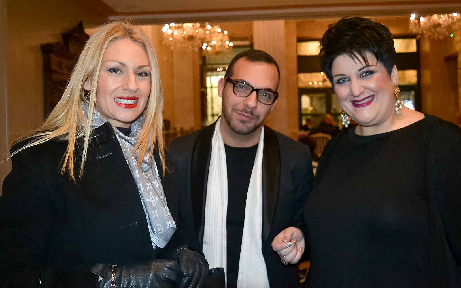 gogo-gwgw-papantonopoulou-giorgos-papadimitrakopoulos-anna-maria-rogdaki-kostas-xardavellas-parousiasi-vivliou-enosi-gynaikon-patras