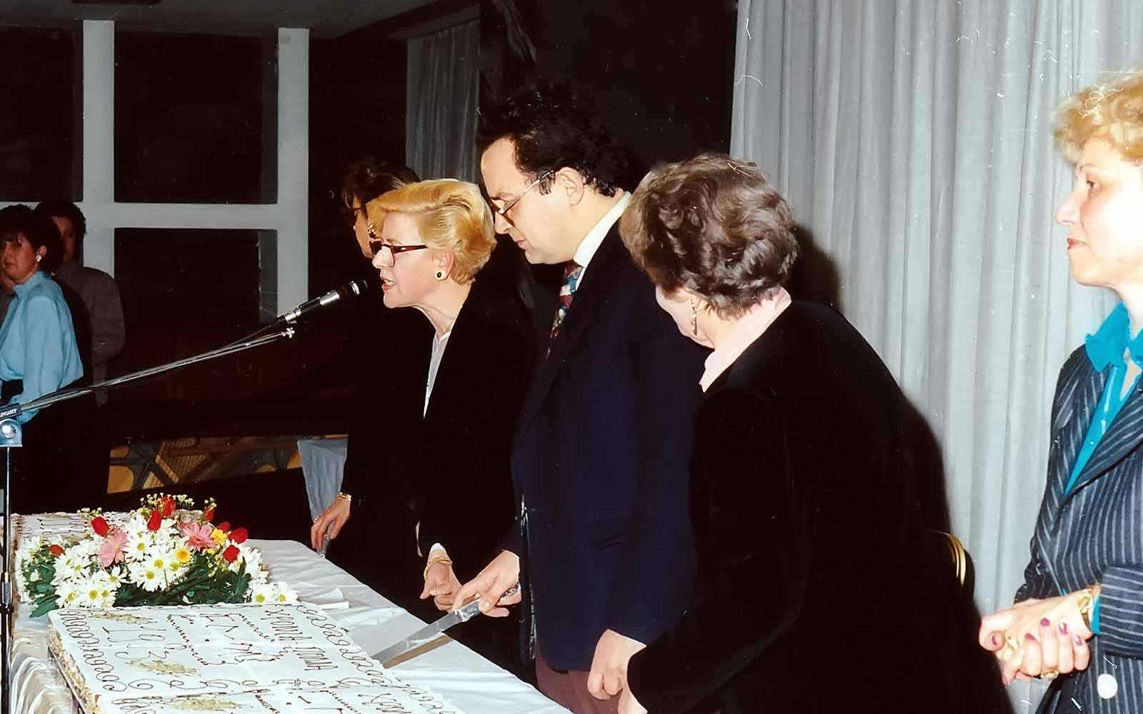 Κουλα-Ρογδακη-antidimarxos-karavolas-pita-maroula-apostolopoulou-1991-enosi-gynaikon-patras