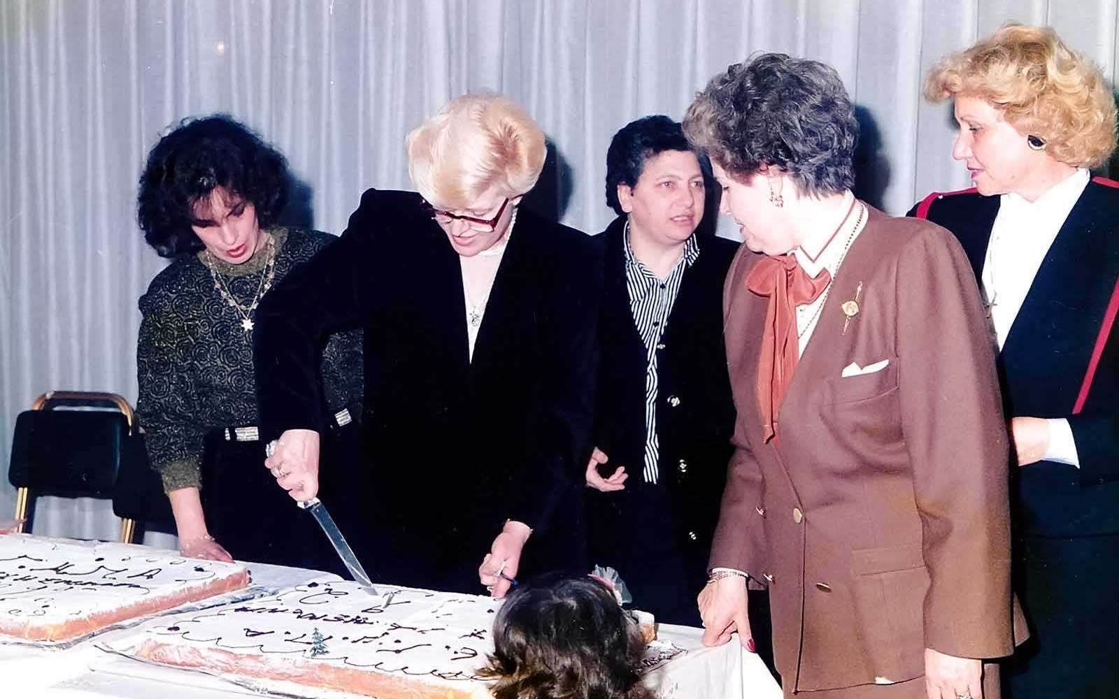 kristi-fragkou-koula-rogdaki-anna-adamopoulou-maroula-apostolopoulou-ntina-agalioti-proto-simvoulio-1991