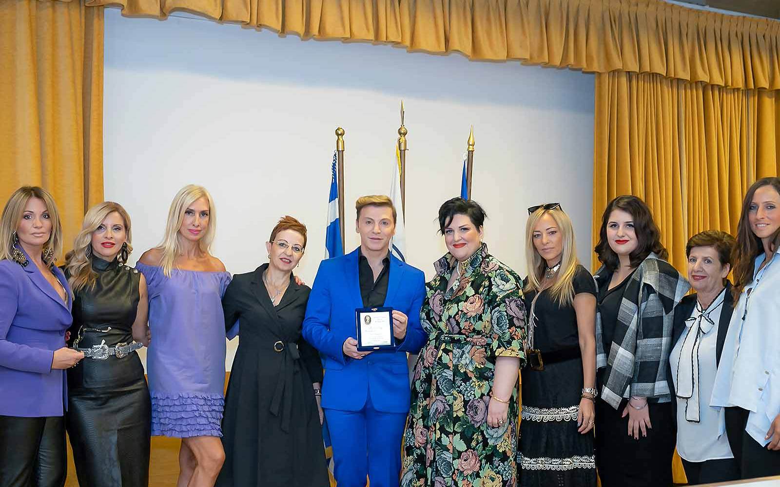 woman-union-of-patras