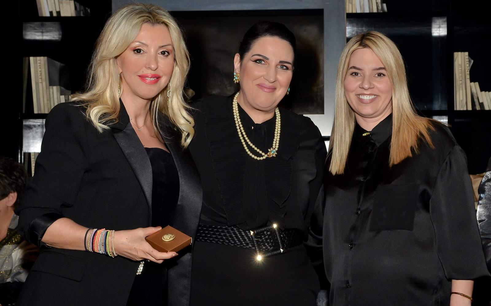 Έλενα Κονιδάρη - Άννα Μαρία Ρογδάκη - Κατερίνα Ράπτη- woman-union-of-patras